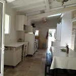 Dans Hameau Avec Piscine Privee *