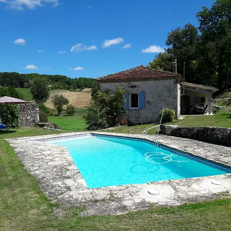Dans Hameau Avec Piscine Privee Vakantiehuis *