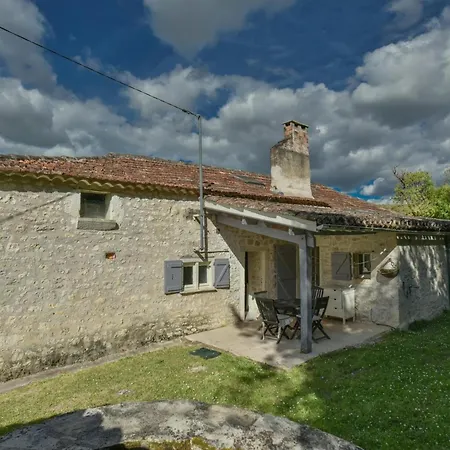 Holiday home Votre Toscane Francaise , Thezels Castelnau-Montratier